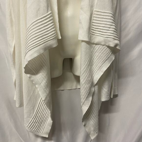 Covington Cardigan White Cascade Front Size L New with Tags NWT - Picture 3 of 8